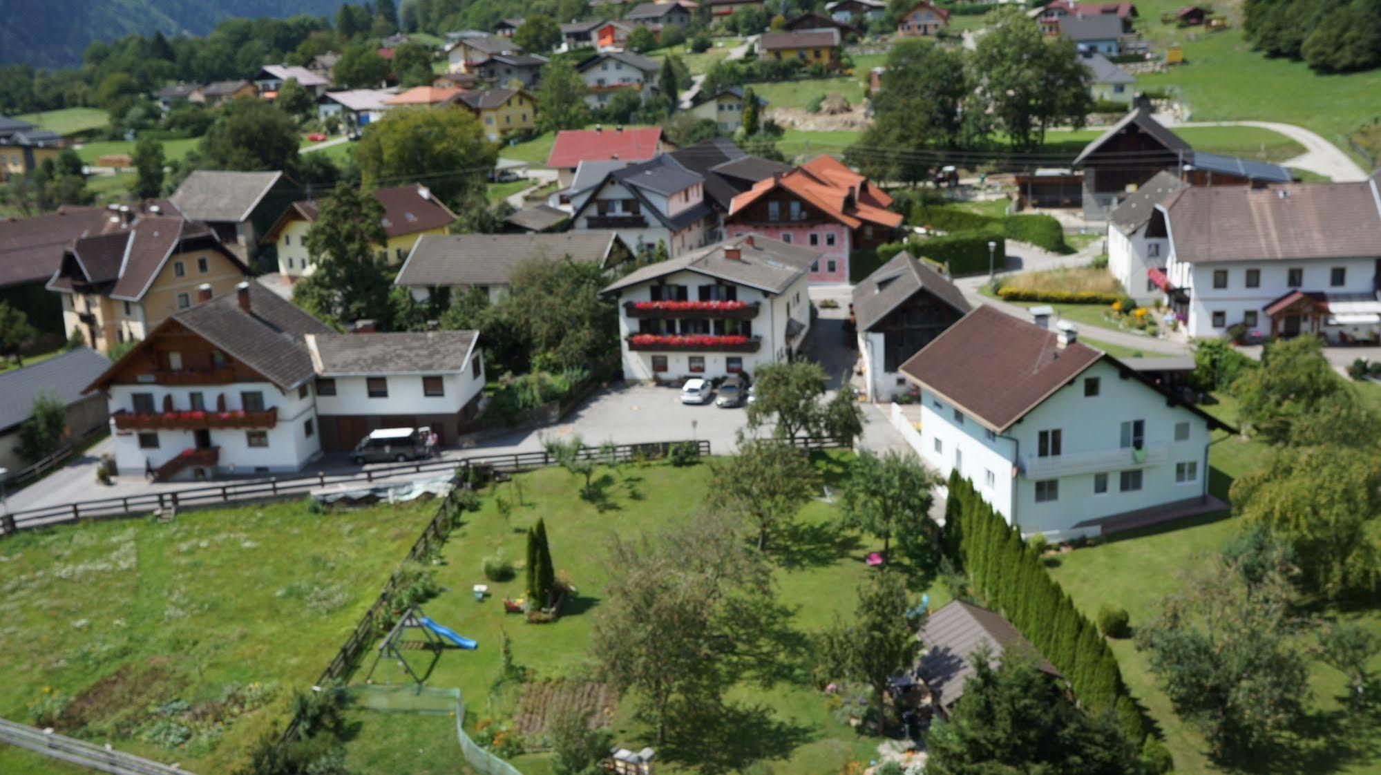 Gaestehaus Zwischenberger Obervellach Exterior photo